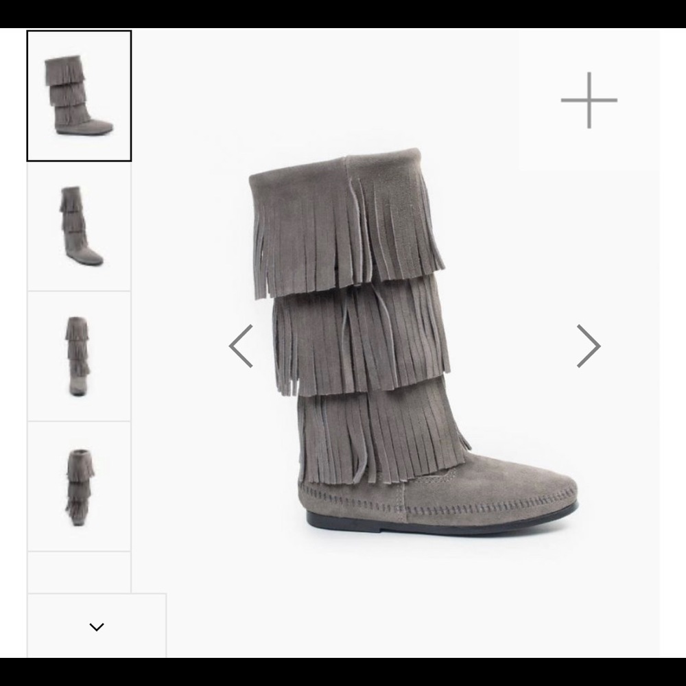 Like New! Suede 3 Tier Gray Minnetonka Fringe Boots